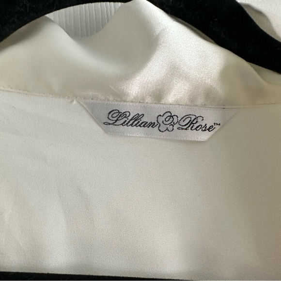 Lillian Rose Bride Robe - Picture 5 of 8